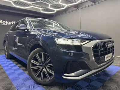Usata Audi Q8 Sport 286 CV (210 kW) 2022 Blu/azzurro SUV