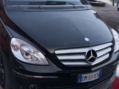 Mercedes 180