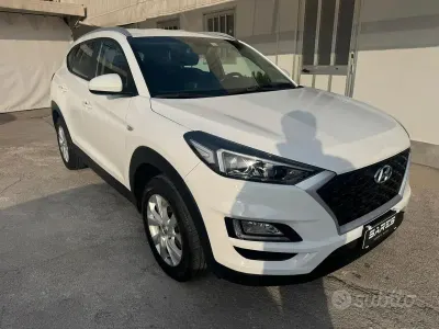Second-hand Hyundai Tucson 116 CP (85 kW) 2018 Alb SUV