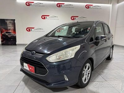 Usata Ford B-MAX Titanium 95 CV (69 kW) 2013 Blu Monovolume