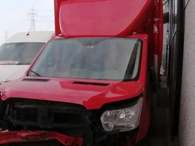 Usata Ford Transit 131 CV (96 kW) 2017 Rosso Furgone