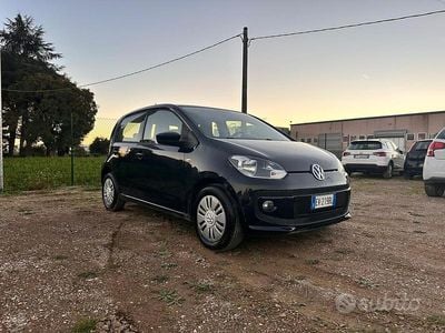 Usata VW up! 67 CV (49 kW) 2014 Nero Utilitaria