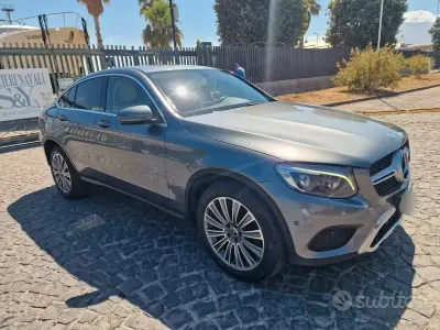 Usata Mercedes GLC250 Exclusive 204 CV (150 kW) 2018 Grigio SUV
