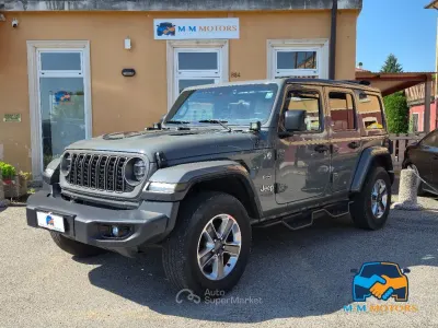 Usata Jeep Wrangler Overland 200 CV (147 kW) 2021 Gray SUV