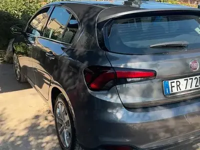Usata Fiat Tipo 120 CV (88 kW) 2018 Grigio Berlina