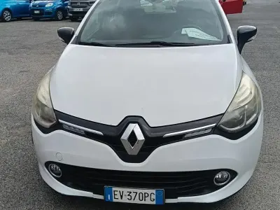 Usata Renault Clio IV 73 CV (53 kW) 2014 Bianco Berlina
