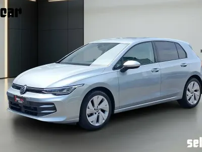 Usata VW Golf VIII Edition 116 CV (85 kW) 2024 Grigio Berlina