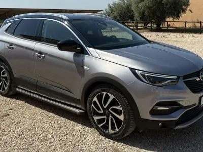 Usata Opel Grandland X Ultimate 120 CV (88 kW) 2018 SUV