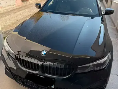 Usata BMW 330 265 CV (194 kW) 2019 Nero Berlina