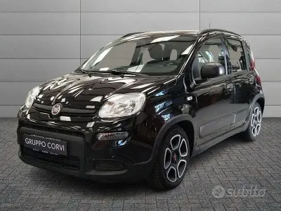 Usata Fiat Panda Cross Cross 70 CV (51 kW) 2022 Nero Utilitaria