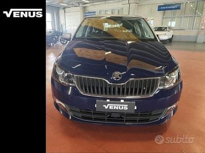 Usata Skoda Fabia Design Edition 75 CV (55 kW) 2017 Blu/azzurro Berlina