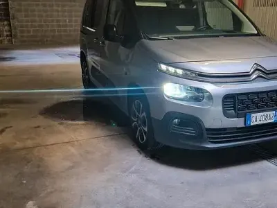 Occasion Citroën Berlingo 131 ch (96 kW) 2020 Gris Monospace
