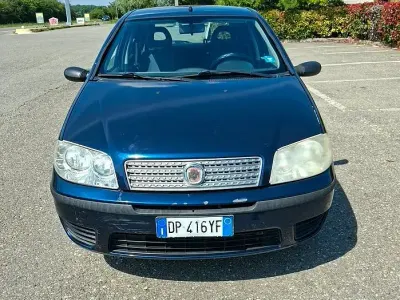 Usata Fiat Punto 60 CV (44 kW) 2008 Blu Utilitaria