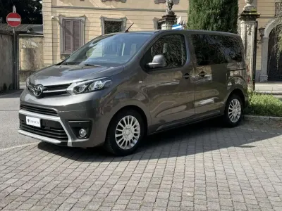 Usata Toyota Proace Verso Comfort 116 CV (85 kW) 2017 Antracite Station wagon