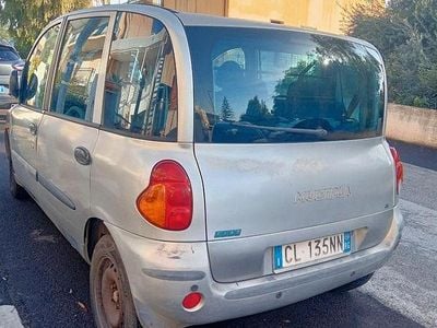 Usata Fiat Multipla 116 CV (85 kW) 2004 Grigio Monovolume
