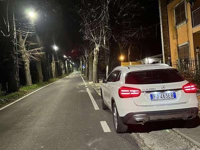 Usata Mercedes GLA200 136 CV (100 kW) 2017 SUV