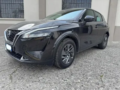 Używany Nissan Qashqai 158 KM (116 kW) 2022 Czarny SUV