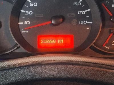 Usata Nissan NV400 131 CV (96 kW) 2018 Bianco Furgone