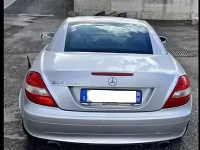 Usata Mercedes SLK200 163 CV (119 kW) 2005 Cabrio