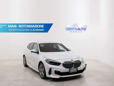 Usata BMW 118 M Sport 150 CV (110 kW) 2021 Bianco Utilitaria