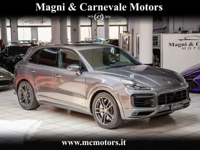 Usata Porsche Cayenne S 441 CV (324 kW) 2019 Grigio quarzite SUV