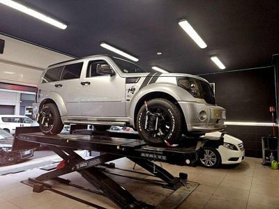 Usata Dodge Nitro SXT 177 CV (130 kW) 2007 Argento SUV