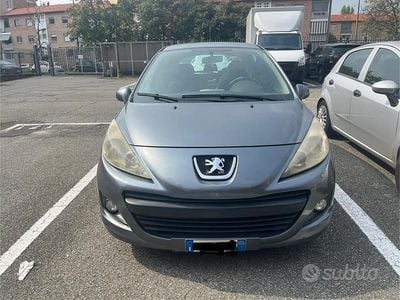 Usata Peugeot 207 75 CV (55 kW) 2009 Grigio Berlina