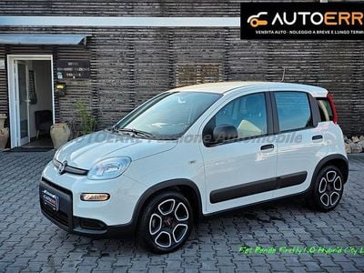 Usata Fiat Panda City Life 70 CV (51 kW) 2022 Bianco Utilitaria