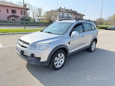 Grigio Usata 2008 Chevrolet Captiva SUV | 5500 € (Buon prezzo)