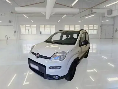 Occasion Fiat Panda 4x4 Wild 86 ch (63 kW) 2022 Blanc Citadine