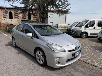 Usata Toyota Prius 136 CV (100 kW) 2010 Grigio Utilitaria