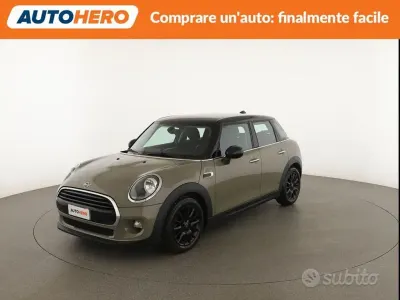 Usata Mini Cooper 136 CV (100 kW) 2018 Beige Utilitaria