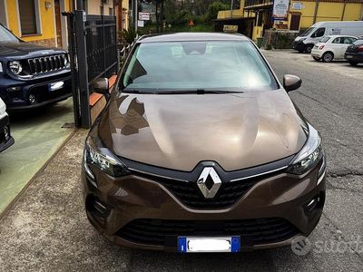 Usata Renault Clio V Zen 115 CV (84 kW) 2020 Grigio Berlina