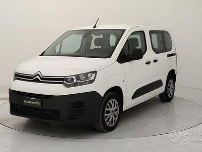 Usata Citroën Berlingo Live 100 CV (73 kW) 2021 Bianco Monovolume