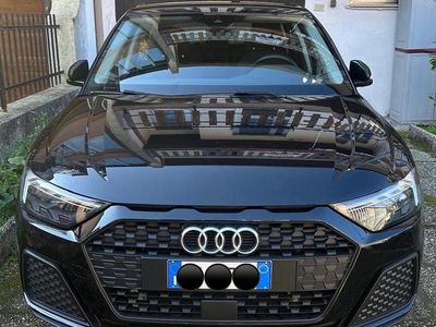 Usata Audi A1 116 CV (85 kW) 2019 Nero SUV