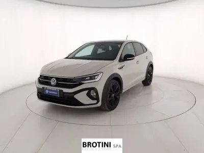 Usata VW Taigo R-line 150 CV (110 kW) 2023 Grigio SUV