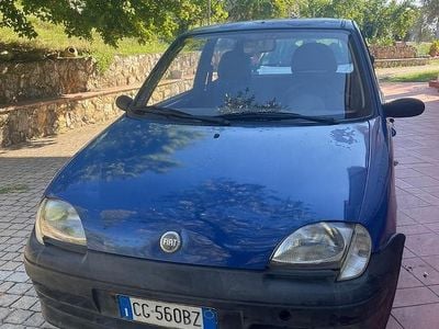 Blu Usata 2003 Fiat 600 Utilitaria | 1490 € (Buon prezzo)