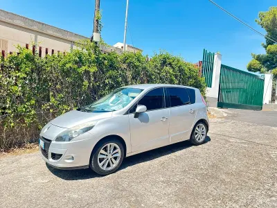 Usata Renault Scenic E-Tech XMOD 110 CV (80 kW) 2010 Grigio Berlina
