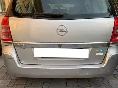 Usata Opel Zafira 94 CV (69 kW) 2008 Grigio Monovolume