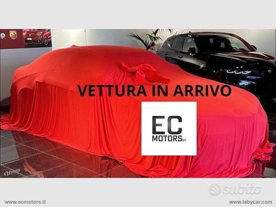 Usata Land Rover Range Rover evoque HSE 150 CV (110 kW) 2017 SUV