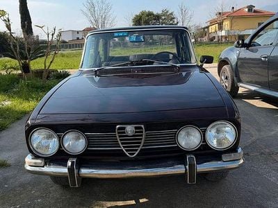 Usata Alfa Romeo 1750 1960 Marrone Berlina