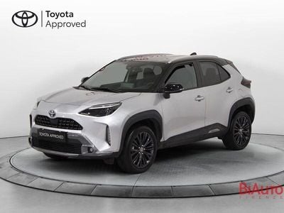 Usata Toyota Yaris Cross 115 CV (84 kW) 2022 Argento SUV
