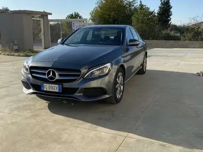 Usata Mercedes C220 170 CV (125 kW) 2017 Berlina