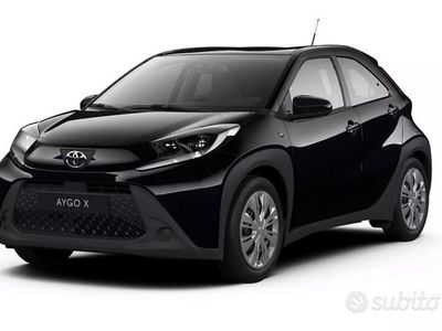 Nuova Toyota Aygo X Active 72 CV (52 kW) 2025 Blu SUV