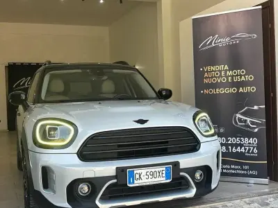 Usata Mini Cooper D Countryman 150 CV (110 kW) 2022 Bianco SUV