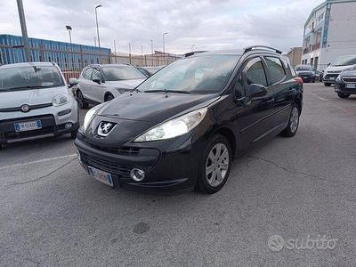 Usata Peugeot 207 90 CV (66 kW) 2008 Nero Station wagon
