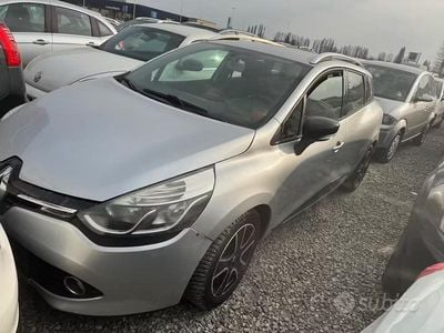 Usata Renault Clio GrandTour 90 CV (66 kW) 2014 Grigio Station wagon