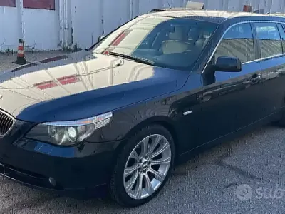 Begagnad BMW 530 Comfort Edition 231 HK (169 kW) 2006 Blå Kombi