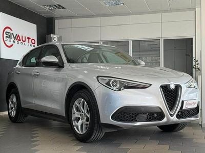 Usata Alfa Romeo Stelvio Business 190 CV (139 kW) 2021 Argento SUV