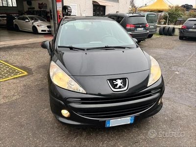 Usata Peugeot 207 75 CV (55 kW) 2007 Nero Berlina